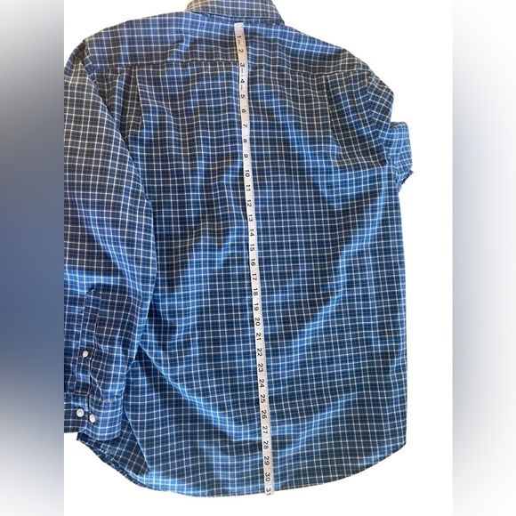 L.L. Bean Long Sleeve Button Up Shirt Cotton Blue Plaid Size Medium - Picture 6 of 7